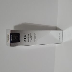AHC Essential Real Eye Cream for Face NIB